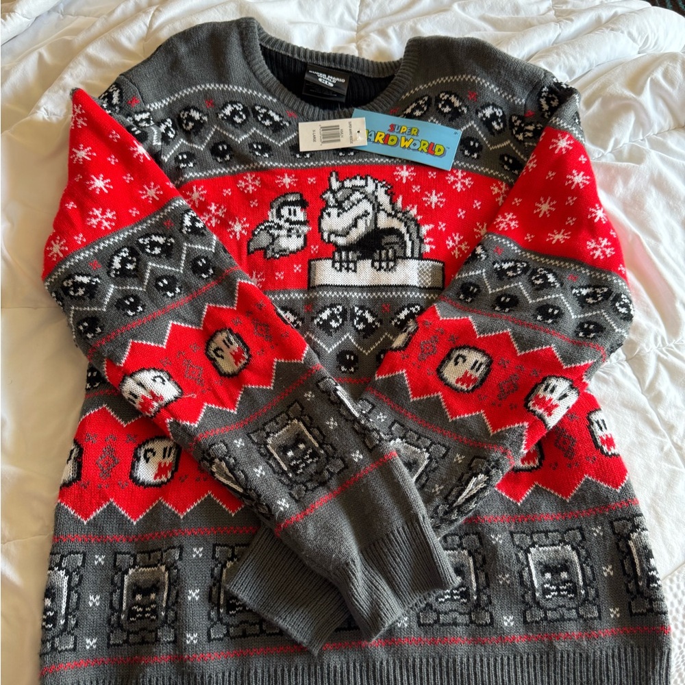 NWT XL Super Mario WorldNintendo Red and Gray Sweater